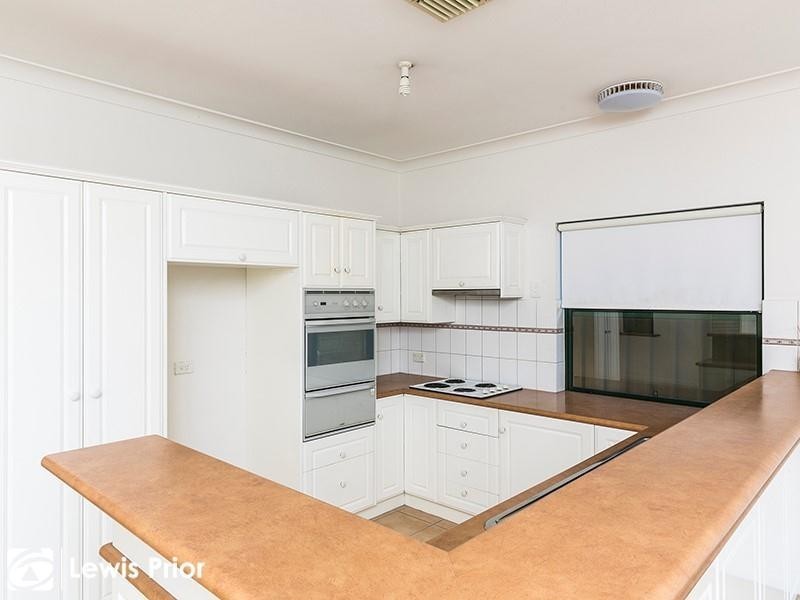 72a Pildappa Avenue, Park Holme SA 5043