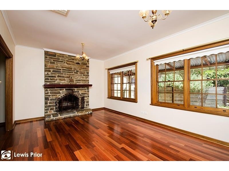 2 Tawny Court, Aberfoyle Park SA 5159