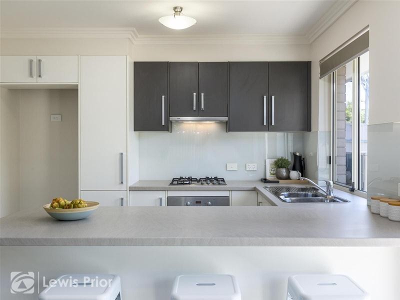 5B Vardon Street, Seacombe Gardens SA 5047