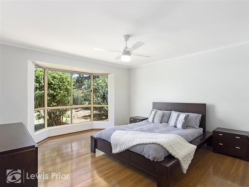 18 Karalee Grove, Reynella SA 5161