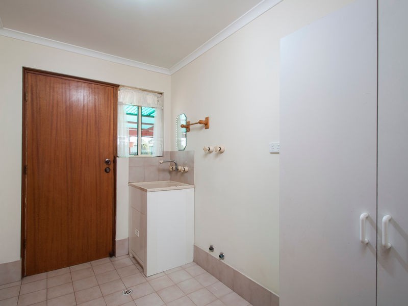 2A Jasmine Avenue, Marion SA 5043