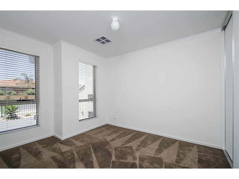 2B Carbnet Place, Seacombe Gardens SA 5047