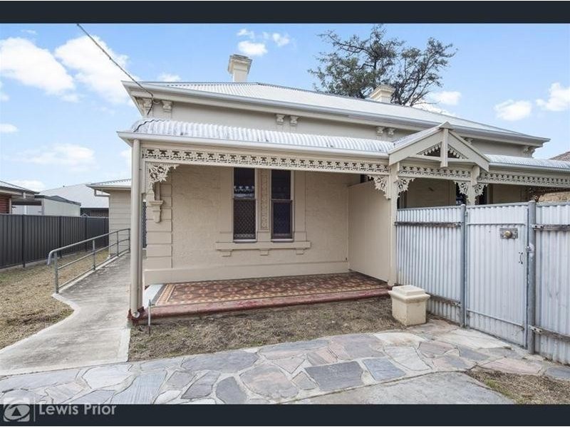 77 Findon Road, Woodville South SA 5011