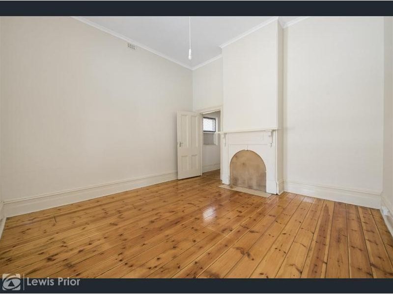 77 Findon Road, Woodville South SA 5011