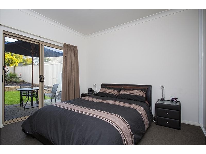 10 Shinnick Street, Dover Gardens SA 5048