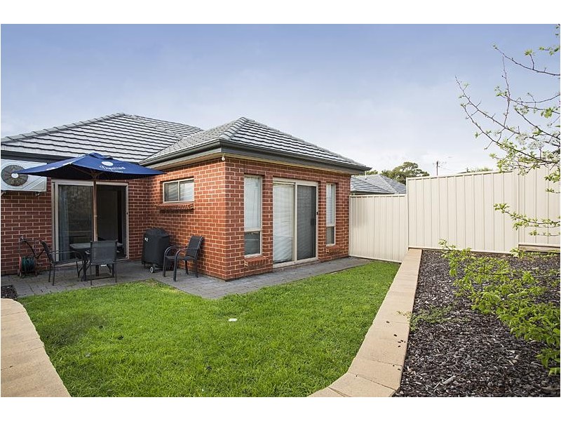 10 Shinnick Street, Dover Gardens SA 5048