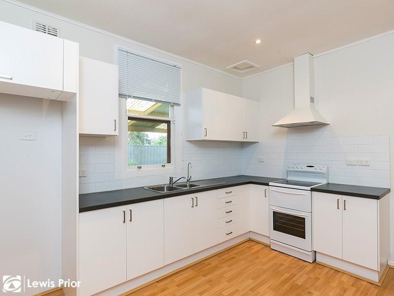 1 Bluebell Avenue, Seacombe Gardens SA 5047