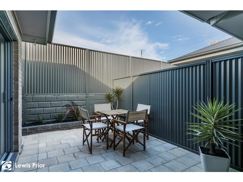 2/23 Clovelly Avenue, Christies Beach SA 5165