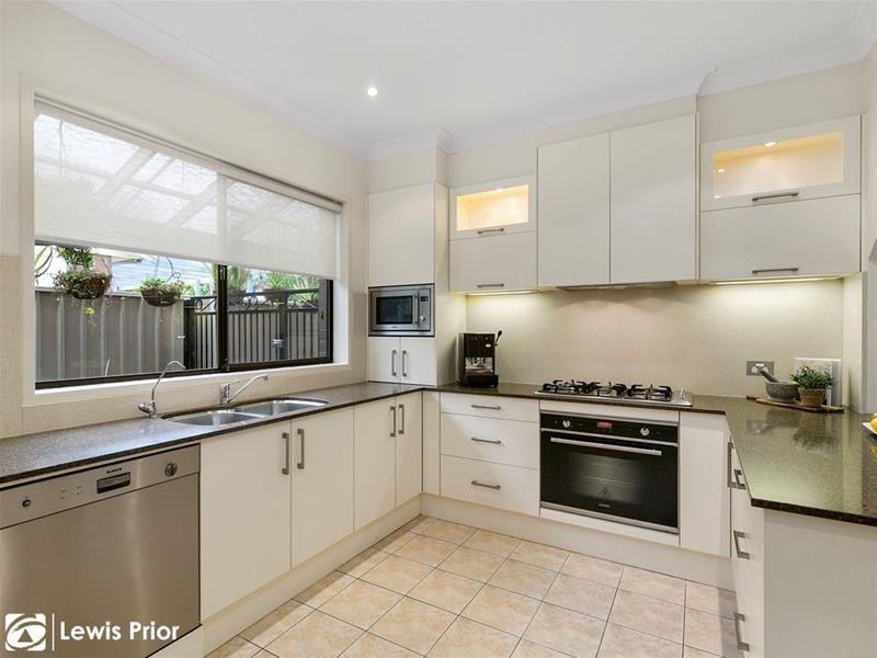 9 Abiona Street, Flagstaff Hill SA 5159