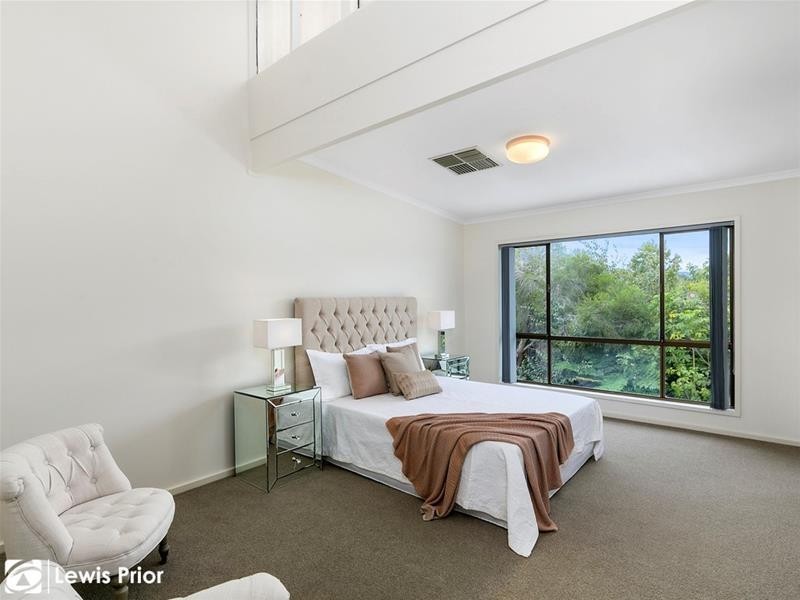 9 Abiona Street, Flagstaff Hill SA 5159