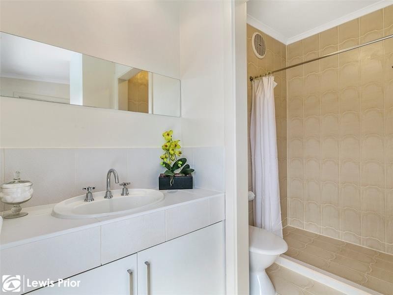 9 Abiona Street, Flagstaff Hill SA 5159