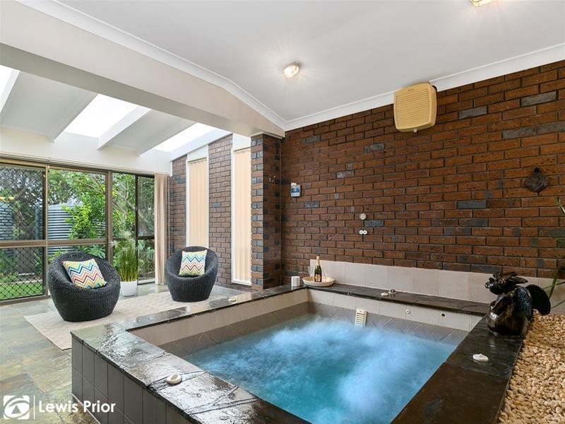 9 Abiona Street, Flagstaff Hill SA 5159