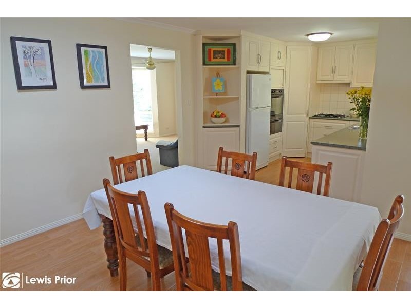 21 Osmanli Drive, Hallett Cove SA 5158