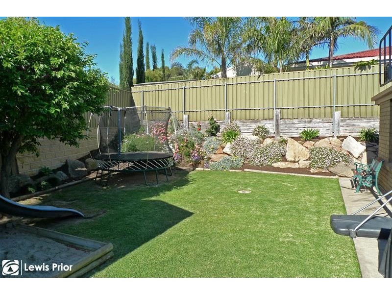 21 Osmanli Drive, Hallett Cove SA 5158