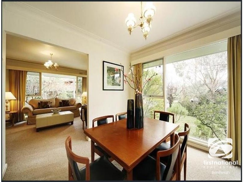 16 Thomasina Street, Bentleigh East VIC 3165