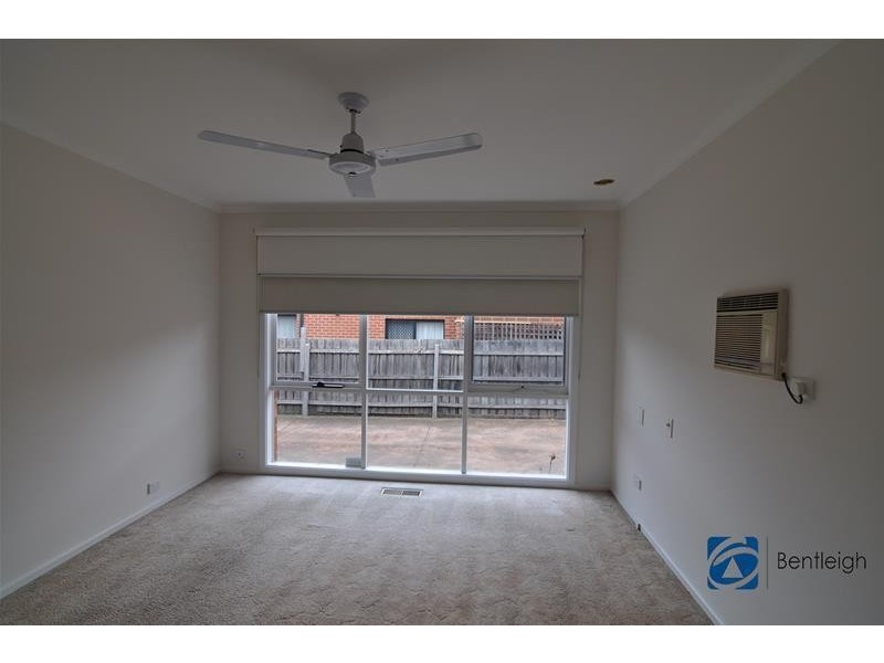 2/5 Dega Avenue, Bentleigh East VIC 3165