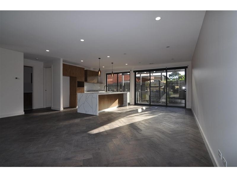 1A Rayern Court, Bentleigh East VIC 3165