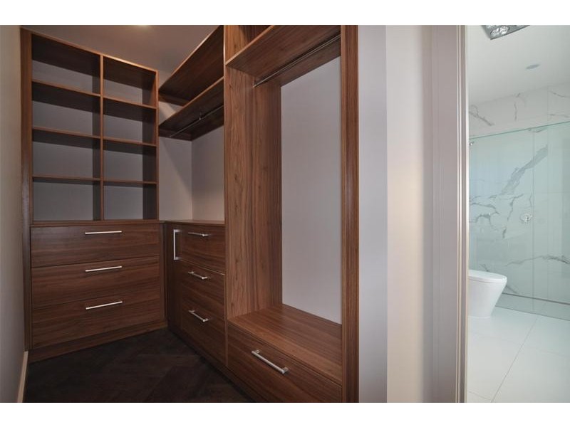 1A Rayern Court, Bentleigh East VIC 3165