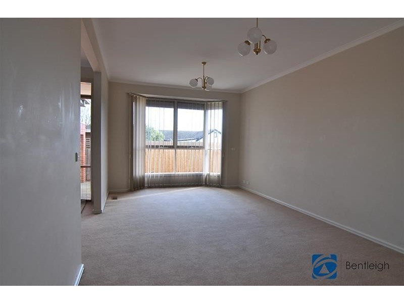 3/2  Garden Road, Bentleigh East VIC 3165