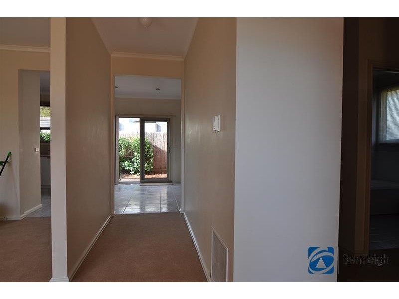 3/2  Garden Road, Bentleigh East VIC 3165