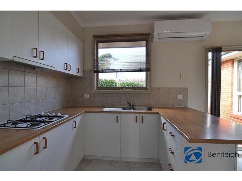 3/2  Garden Road, Bentleigh East VIC 3165