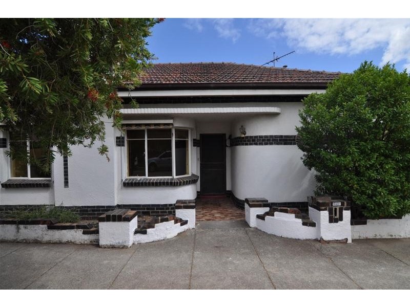 184  McKinnon Road, Mckinnon VIC 3204