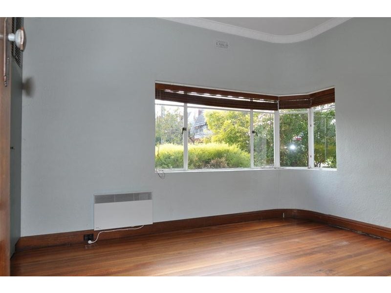 184  McKinnon Road, Mckinnon VIC 3204