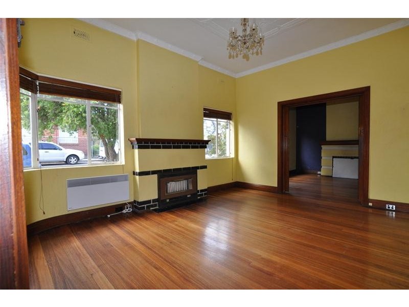 184  McKinnon Road, Mckinnon VIC 3204