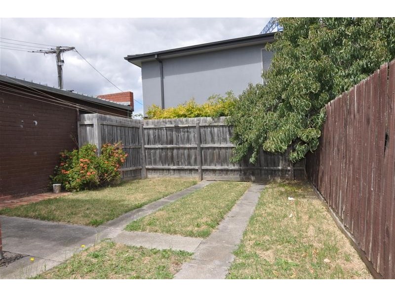 184  McKinnon Road, Mckinnon VIC 3204