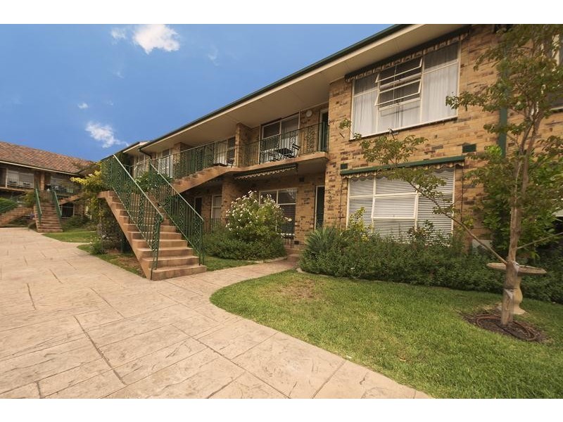 9/4 Parkside Street, Elsternwick VIC 3185