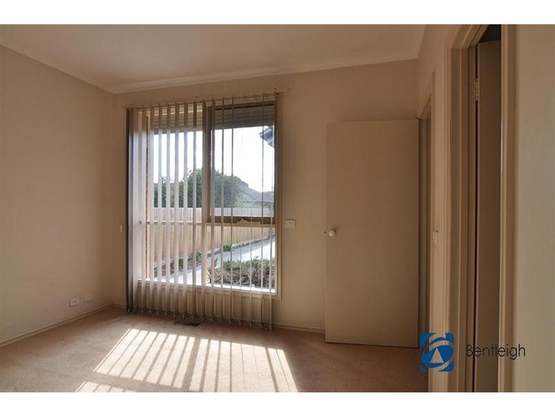 3/2 Garden Road, Bentleigh East VIC 3165