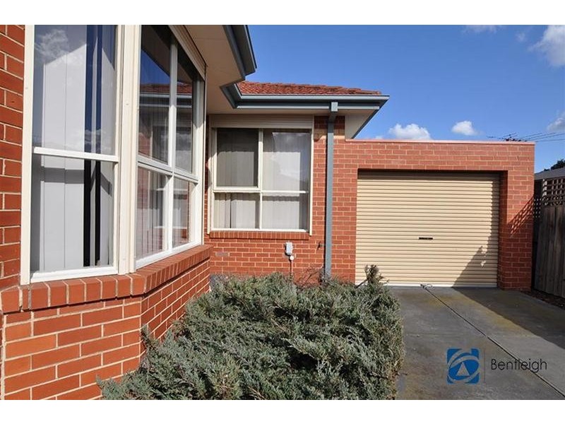 3/2 Garden Road, Bentleigh East VIC 3165