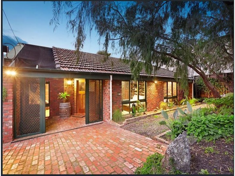 28 First Street, Black Rock VIC 3193