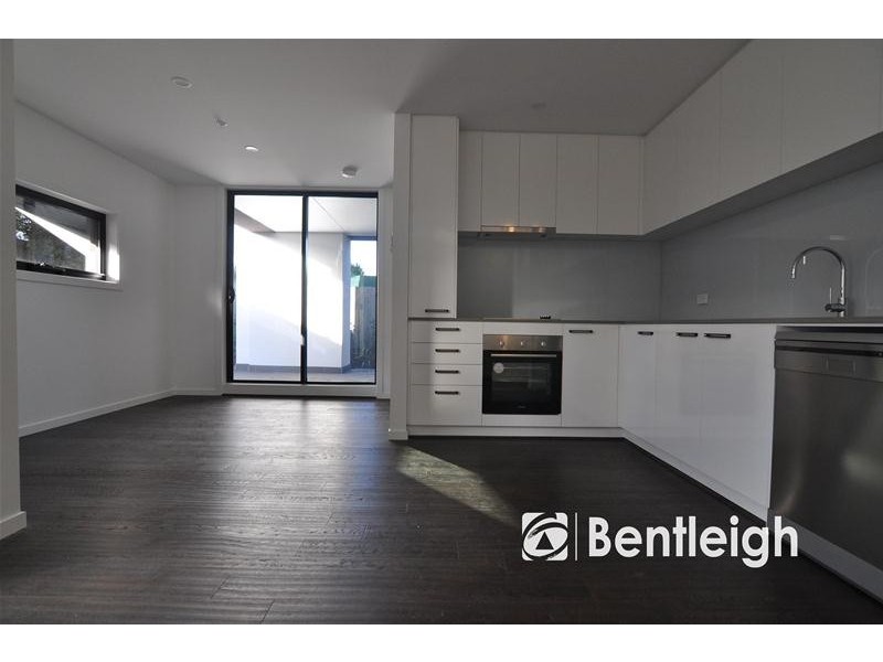 204/1-3 Oaklands Court, Highett VIC 3190