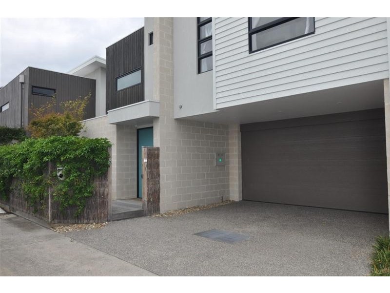 8 Le Souef Lane, Chelsea VIC 3196