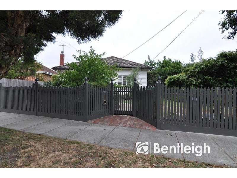 23 Doris Street, Murrumbeena VIC 3163