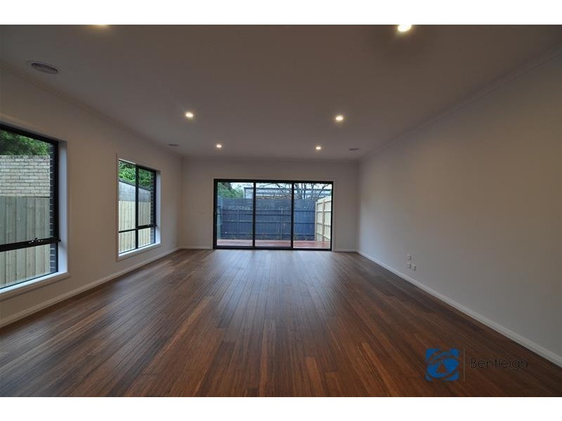 5A Rogers Road, Bentleigh VIC 3204