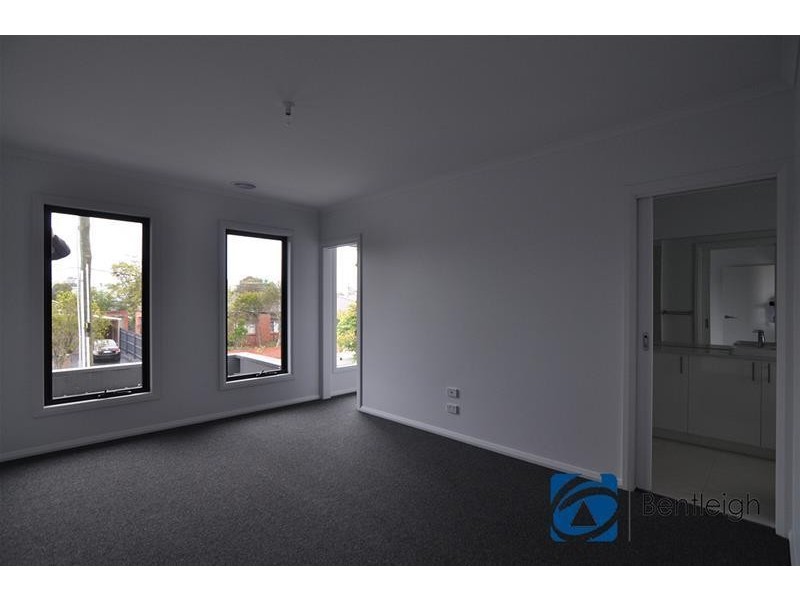 5A Rogers Road, Bentleigh VIC 3204