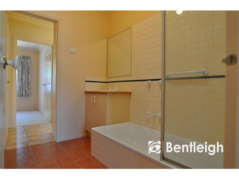 2/45 Brett Street, Murrumbeena VIC 3163