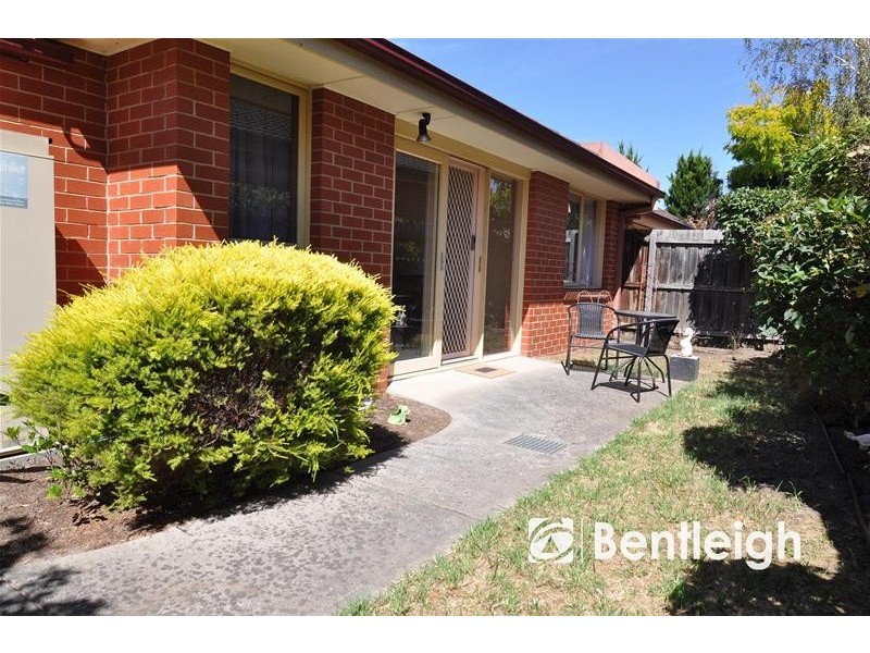 2/45 Brett Street, Murrumbeena VIC 3163