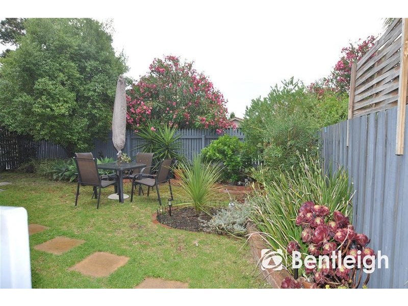 2/2 Werona Street, Bentleigh VIC 3204