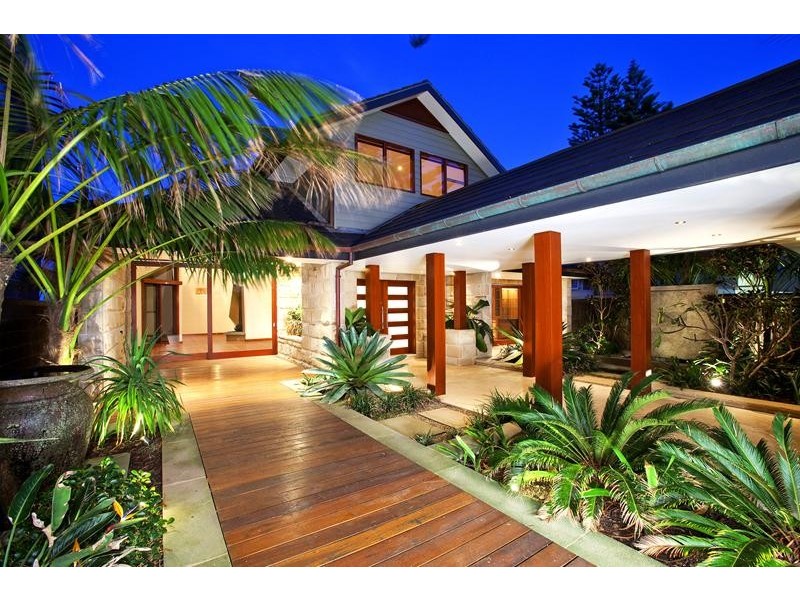 15 Surfview Road, Mona Vale NSW 2103