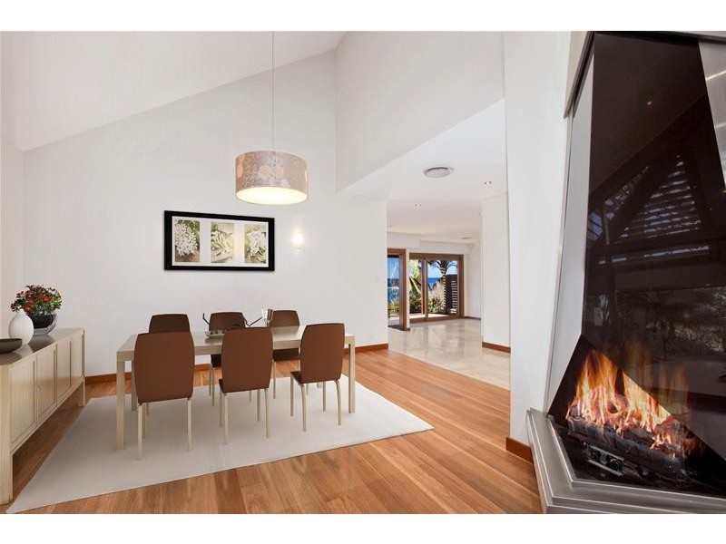 15 Surfview Road, Mona Vale NSW 2103