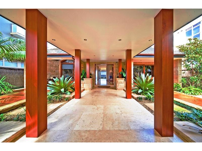 15 Surfview Road, Mona Vale NSW 2103