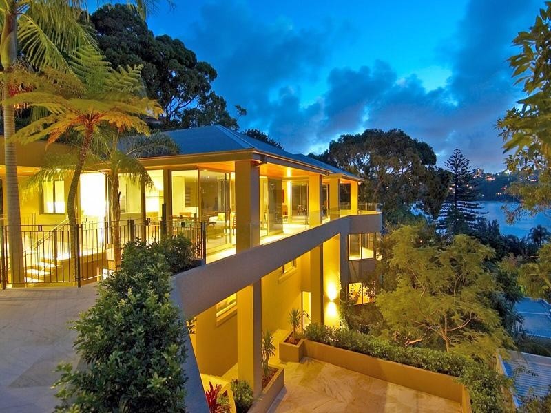 4 Monash Crescent, Clontarf NSW 2093