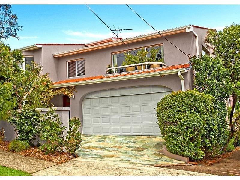 87 New Street West, Clontarf NSW 2093