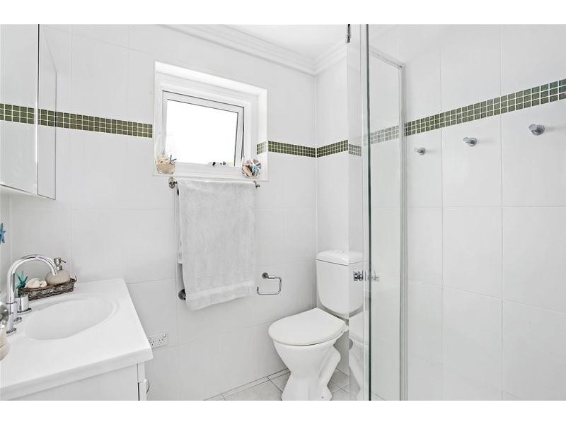 2/34 Queenscliff Road, Queenscliff NSW 2096