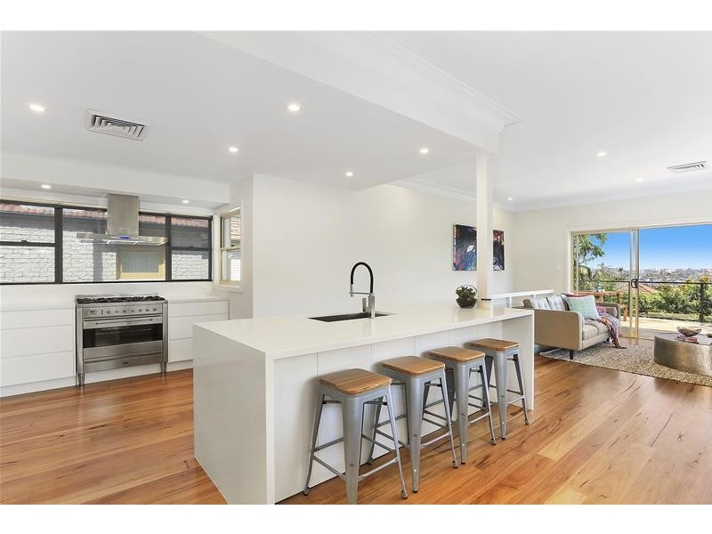 75 Peacock Street, Seaforth NSW 2092