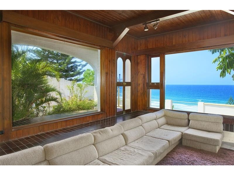 17 Loch Street, Freshwater NSW 2096