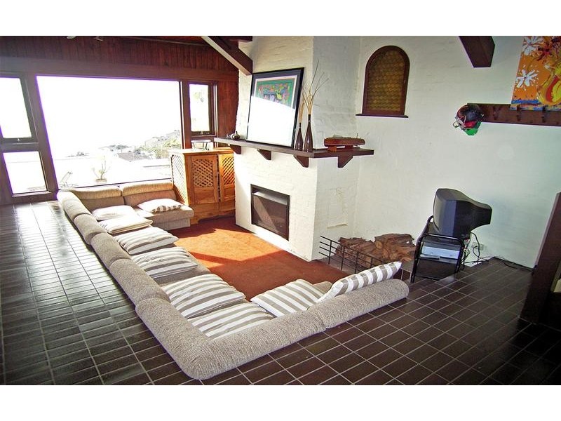 17 Loch Street, Freshwater NSW 2096